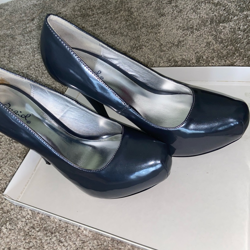 QUIPID Charcoal Pumps